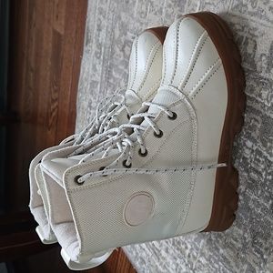 Polo Ralph Lauren girls winter boots cream white size 3